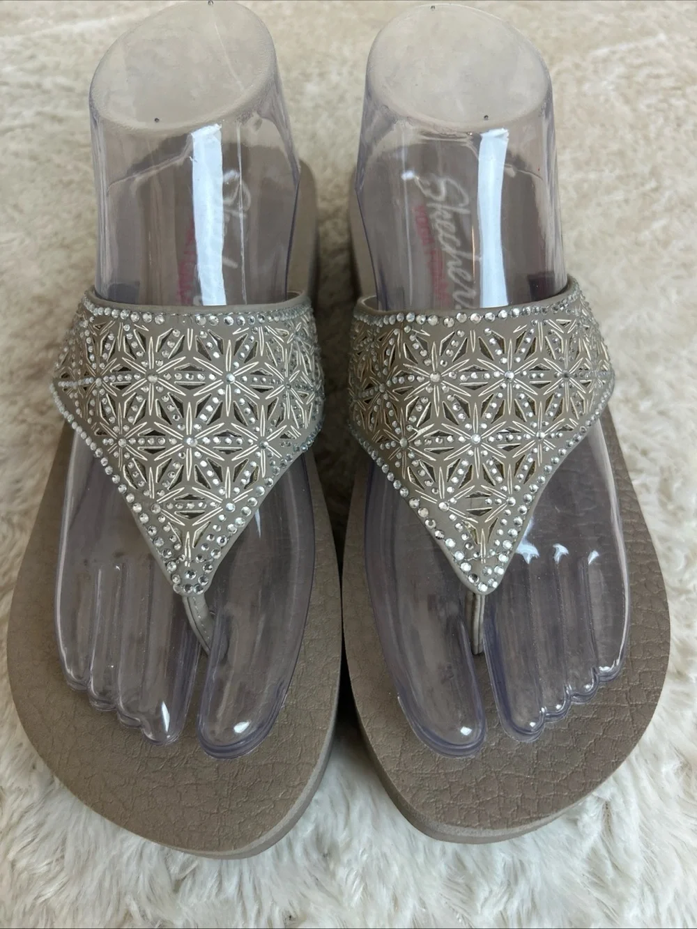 New Skechers Sz 9 Vinyasa Glass Star Wedge Sandal Taupe Flip Flop Yoga Foam